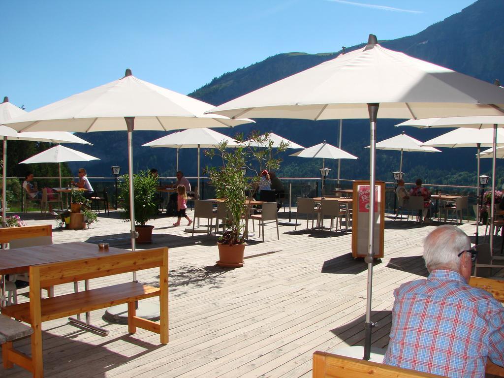 Hotel Restaurant Flaschen Albinen Bagian luar foto