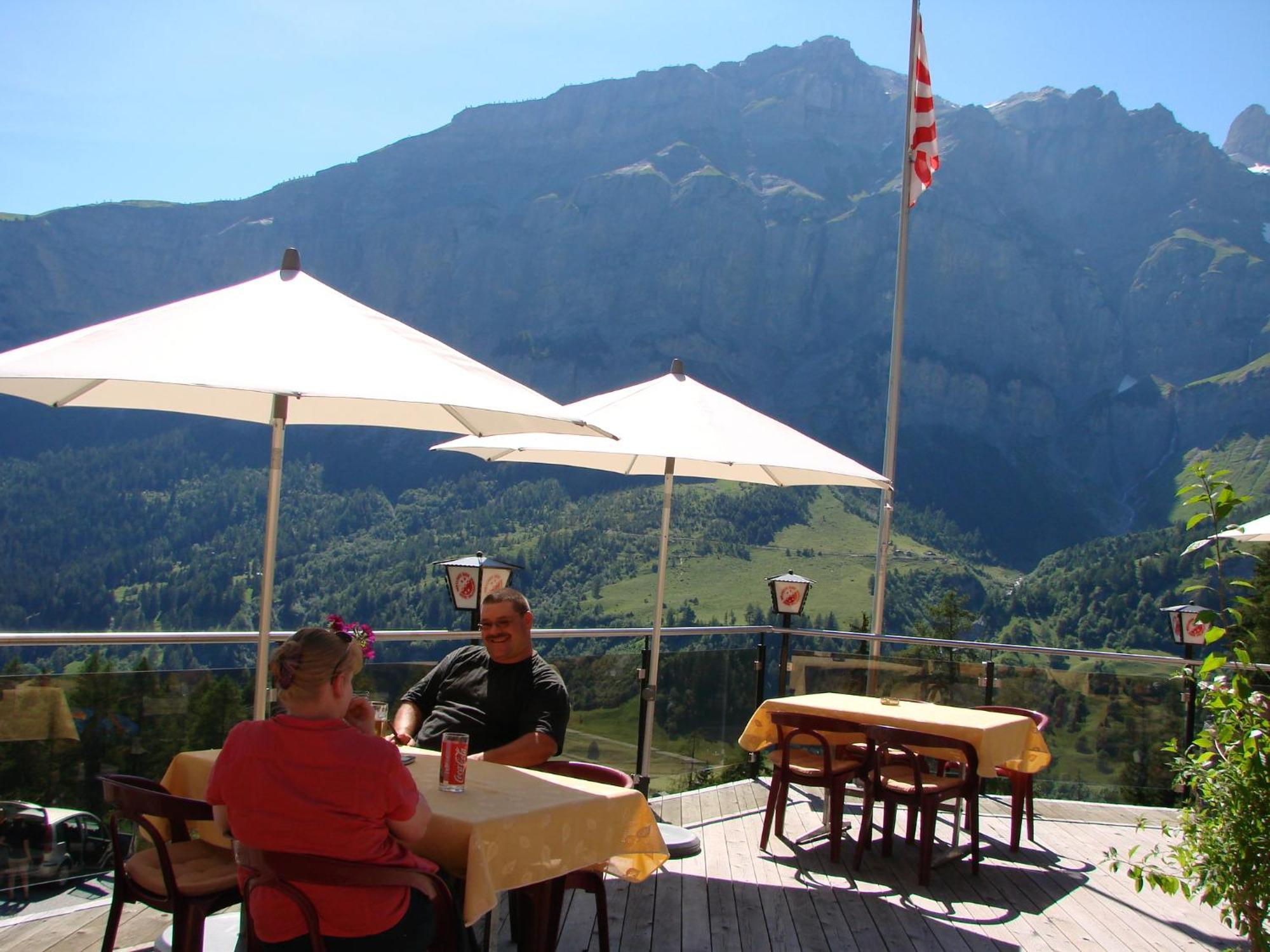 Hotel Restaurant Flaschen Albinen Bagian luar foto