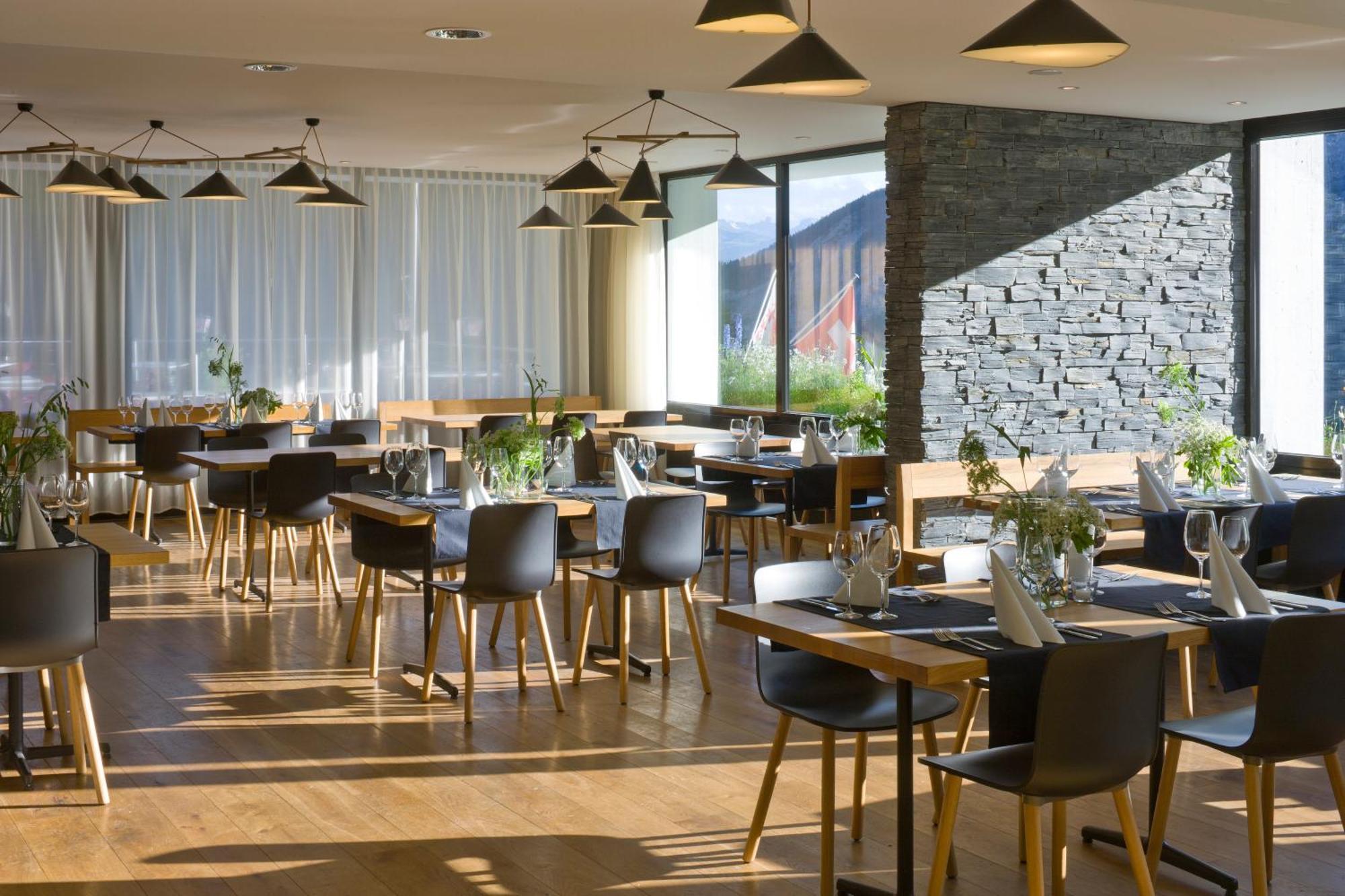 Hotel Restaurant Flaschen Albinen Bagian luar foto